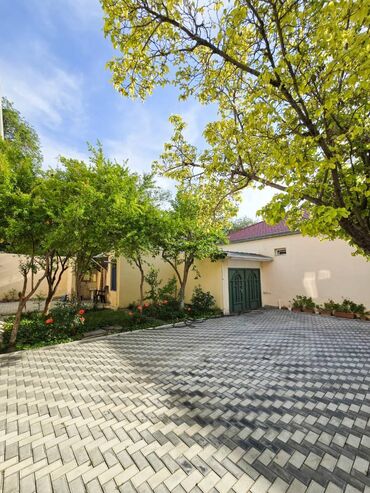 Həyət evləri və villaların satışı: Qaraçuxur qəs. 7 otaqlı, 230 kv. m, Yeni təmirli — 2