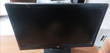 dvd manitor: Monitorlar 4 ədəd var biri 50 m