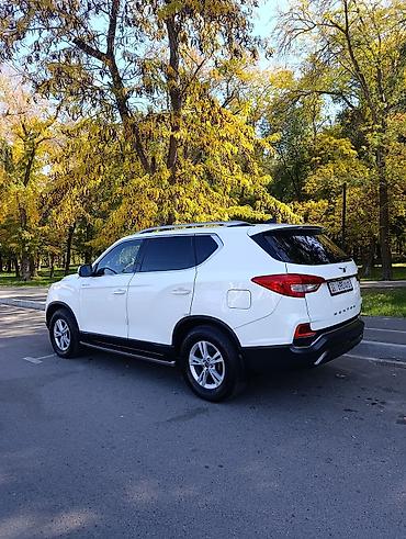 мухобойка спринтер: Ssangyong Rexton: 2019 г., Внедорожник — 4