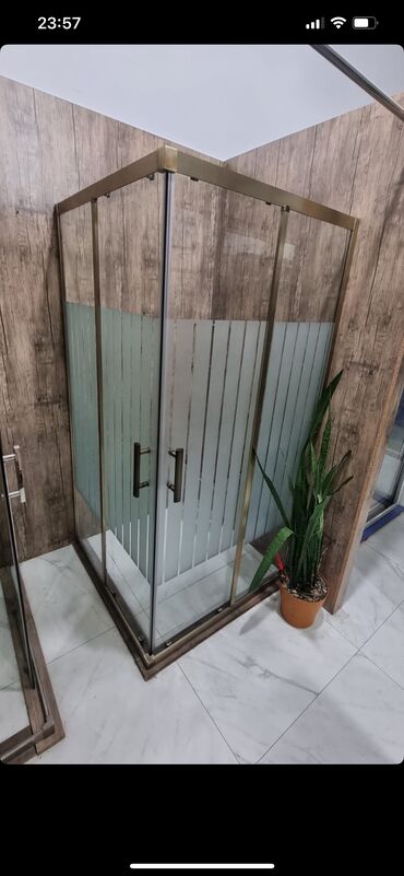 Duş kabinaları, arakəsmələr: Yeni Üstü açıq kabina, Künc üçün, Pulsuz çatdırılma — 24