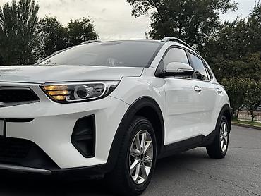 Продажа авто: Kia Stonic: 2019 г., 1.4 л, Автомат, Бензин, Хэтчбэк — 2