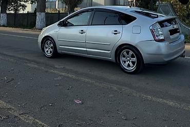 49cc moto: Toyota Prius: 1.5 l | 2006 il Hetçbek — 3
