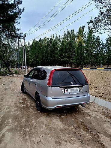Honda Stream: 2002 г., 1.7 л, Автомат, Бензин, Универсал at lalafo.kg Honda Stream: 2002 г., 1.7 л, Автомат, Бензин, Универсал