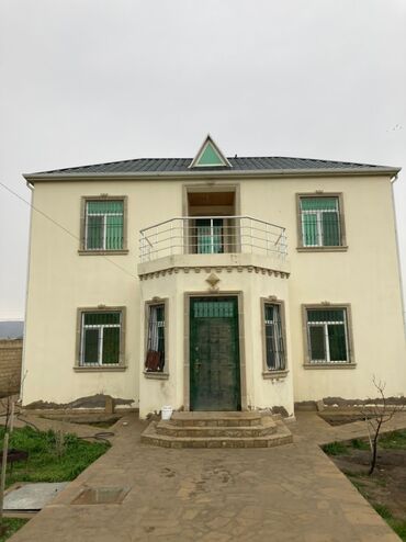 Həyət evləri və villaların satışı: 5 otaqlı, 300 kv. m, Kredit var, Yeni təmirli