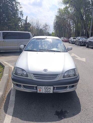 таюота авенсис: Toyota Avensis: 2000 г., 1.8 л, Механика, Бензин, Седан