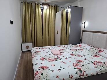 Посуточная аренда квартир: 2 комнаты, Душевая кабина, Постельное белье, Кондиционер — 1