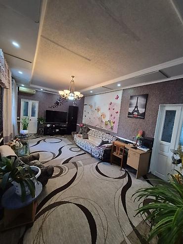 Продажа коттеджей и домов: Продаю дом 3 комнаты Район Баялинова Орозбекова 93 кв.м. кирпичный — 13