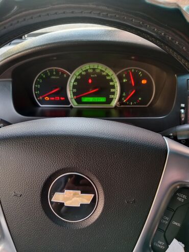 купить машину шевроле: Автомобиль Chevrolet с автоматической коробкой передач и бензиновым