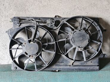 Вентиляторы: Вентилятор Ford 2000 г., Б/у, Оригинал, Германия — 2