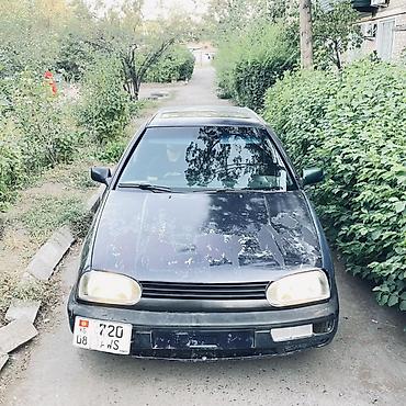 transporter multivan: Volkswagen Golf: 1993 г., 1.6 л, Механика, Бензин, Хэтчбэк — 2