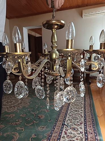 qranit tavalar: Çılçıraq, 8 lampa, Metal — 1