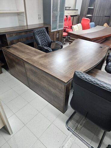 Ofis dəst mebeli: Mudur Desti sekilde gorunduyu kimidir hec bir prablemi yoxdur Fabrik — 3