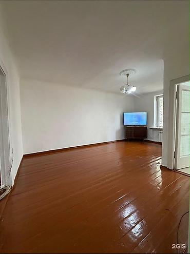Продажа квартир: 2 комнаты, 46 м², Индивидуалка, 3 этаж, Старый ремонт — 4
