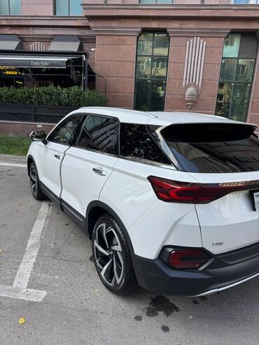 FAW: FAW Besturn: 1.5 l | 2024 il 7400 km Krossover — 4