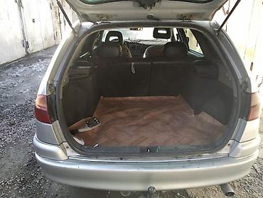 Чехлы и накидки на сиденья: Чехлы Кожаные, цвет - Серебристый, Toyota, Б/у — 9