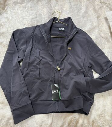 hicab deniz geyimi: ORIJINAL EMPORIO ARMANI (EA7) sport dest. Razmeri boyuk oldugu ucun