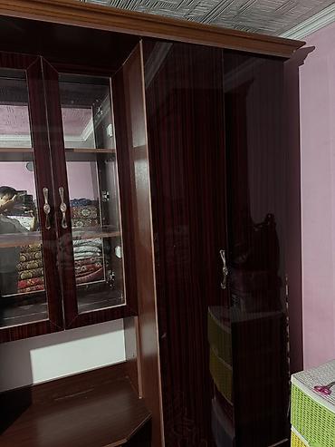 декор для дома: Секция мебели для гостиной/спальни, модульная, с витринными шкафами и — 1