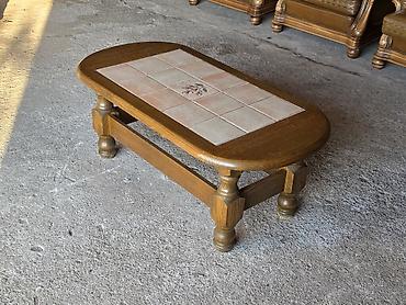 Stilski klub stolovi: Drveni klub sto sa keramičkim pločicama - Materijal: masivno drvo — 8