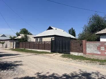 тынчтык конушу дом: Дом, 170 м², 5 комнат, Собственник, ПСО (под самоотделку)