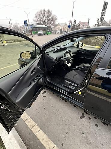 Toyota: Toyota Prius: 2018 г., 1.8 л, Вариатор, Гибрид, Хэтчбэк — 9