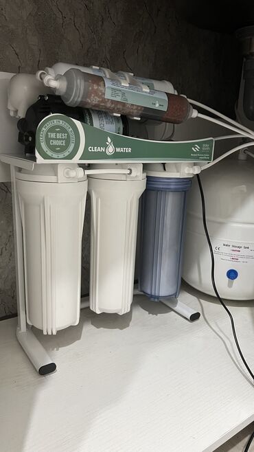 баклашка сатам: Clean water компаниясынын сууну фильтирлеп беруучу апараты тез арада