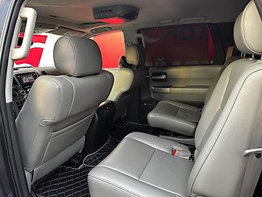 Toyota: Toyota Sequoia: 2016 г., 5.7 л, Автомат, Бензин, Внедорожник — 12