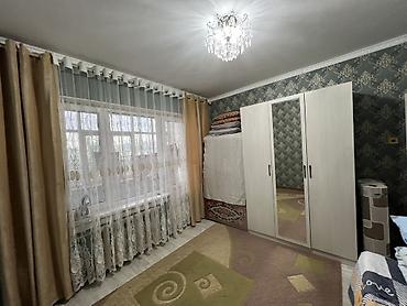 дешово продам: Срочно продаю 2-х комнатную квартиру в районе Гостиница. Этаж 1-ый из — 8