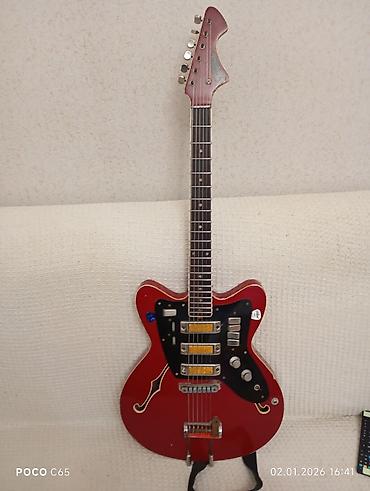 Elektro gitaralar: Elektron gitara, 6 sim, İşlənmiş, Ünvandan götürmə -da lalafo.az — 24 Elektro gitaralar: Elektron gitara, 6 sim, İşlənmiş, Ünvandan götürmə — 24