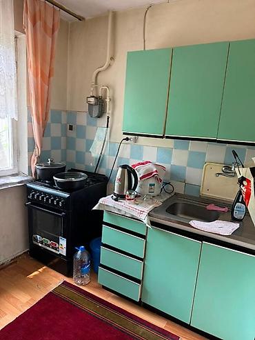 3 микрорайон квартира: 1 комната, 32 м², 3 мкр 104 серия, 1 этаж, Косметический ремонт — 9