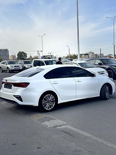 leapmotor b10: Kia K3: 2018 г., 1.6 л, Вариатор, Бензин, Седан — 4