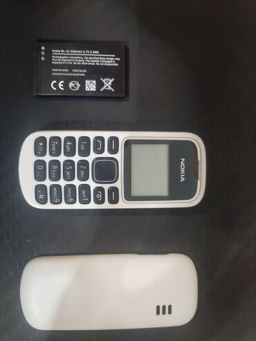 Nokia 1, < 2 GB Memory Capacity, rəng - Ağ, Düyməli