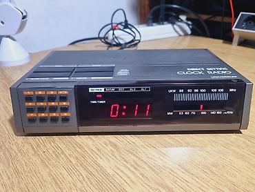 kasetofon cena: Universum radio sat iz 80-ih Digitalni radio sat UNIVERSUM ur1452 iz — 5