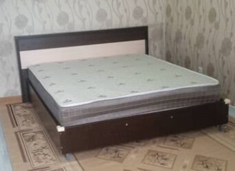 кровать полуторка с матрасом купить недорого: Двуспальные кровати