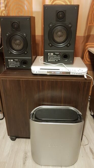 Mikrofonlar: Sony usilitel+2 s30 kalonka+saboofer Sony. Votsap aktivdi 24 saat