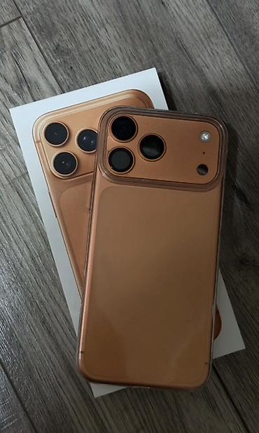 ноутбук с 4070: IPhone 17 Pro Max, Б/у, 256 ГБ, Оранжевый, Зарядное устройство, Кабель, Коробка — 1
