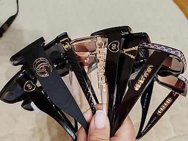 Naočare: Razni modeli ženskih sunčanih naočara brendova Jimmy Choo, Cartier i na lalafo.rs — 16 Naočare: Razni modeli ženskih sunčanih naočara brendova Jimmy Choo, Cartier i — 16