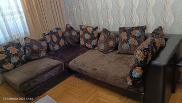 Мебель: Угловой диван, Б/у, Раскладной, Нет доставки