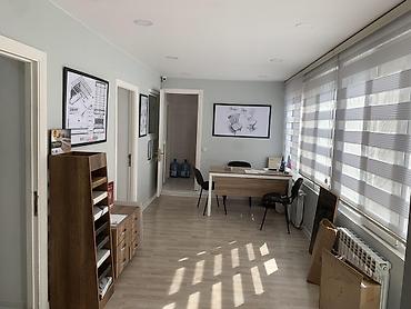 ehmedli kiraye: Ofis İcarəyə verilir: 4 otaq 2 Sanitar qovşağı 1 balaca mətbəx Bütün — 6