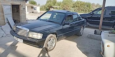 mersedes c250: Mercedes-Benz 190 (W201): 2 l | 1992 il Sedan — 4