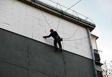 Фасадные работы: Ремонт фасада, Утепление фасада, Фасадный декор | Лепнина, Рамки, Моноблоки | Гранит, Мрамор, Сайдинг | Керамзит, Пенопласт, Пенополиуретан Больше 6 лет опыта — 1