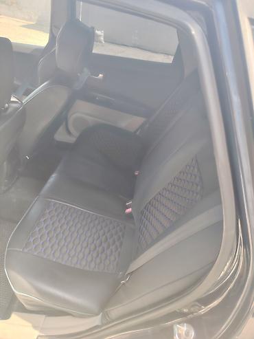Kia: Kia Ceed: 1.4 l | 2007 il Hetçbek — 5