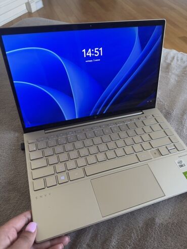 HP: HP Envy, 13.3 ", Intel Core i5, < 128 GB