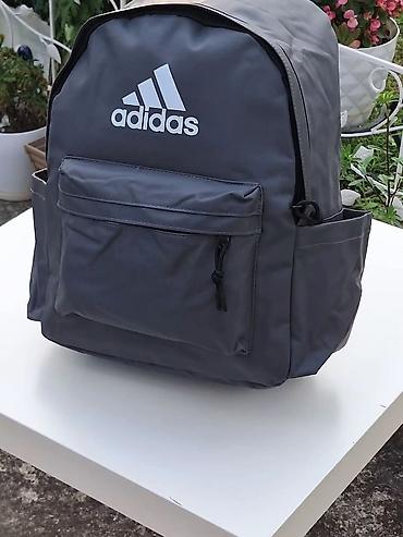 mc torbe: Fa, Adidas ranac – tamnosiva boja sa belim Adidas logotipom. - — 2