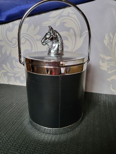 Ostalo posuđe: Posuda (kibla) za led 1960god.+. Posuda za led plastika,metal — 4