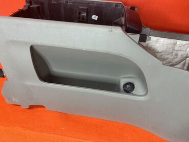 Панели, обшивки: Центральная консоль Lexus — 3