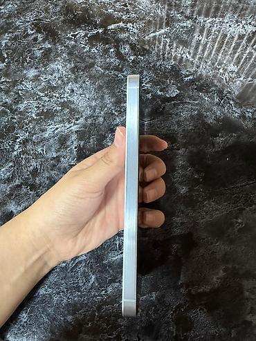 iphone 5 es: Samsung Galaxy A55 5G, 256 GB, rəng - Ağ, Barmaq izi, Face ID — 3