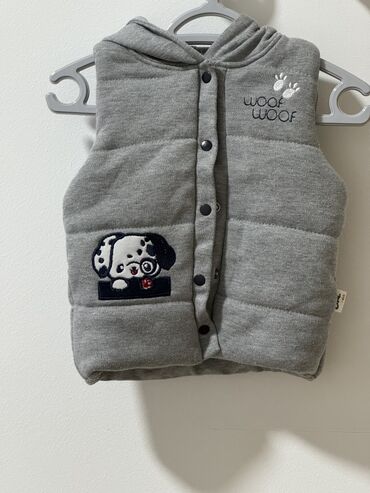 prolecne jakne za bebe: Puffer vest