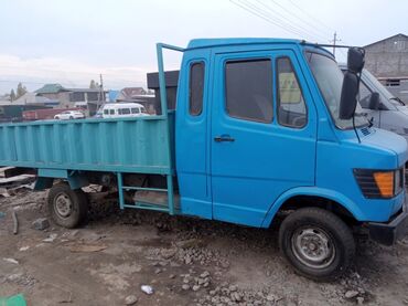 машина купит: Mercedes-Benz 220: 1990 г., 2.3 л, Механика, Дизель, Бус