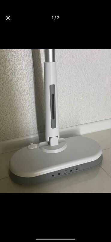 elektirik mator: Elektrikli mop. Az istifade olunub. Sag hissesinde balaca bir