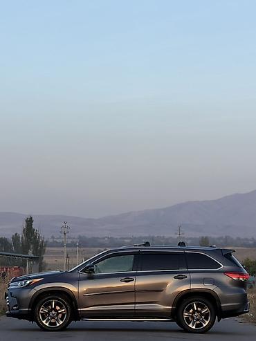 Toyota: Toyota Highlander: 2018 г., 3.5 л, Автомат, Бензин, Кроссовер — 6